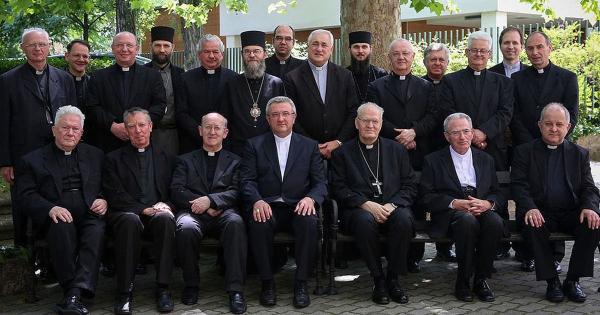 A Magyar Katolikus Püspöki Konferencia ülésére került sor, ahol ünnepélyes keretek között átadták a Pro Cultura Christiana-díjat.