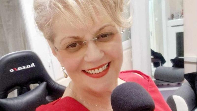 R-Zsó, a tehetséges művész, különleges előadással érkezik a Heves vármegyei faluba, ahol mindenki számára inspiráló álmokat oszt meg. Az esemény során a közönség egyedülálló élményben részesül, hiszen R-Zsó nem csupán zenél, hanem személyes történeteivel 