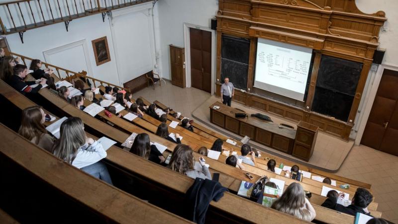 Figyelem! Csak néhány nap áll rendelkezésünkre a felsőoktatási jelentkezéshez! Ne hagyd ki a lehetőséget!