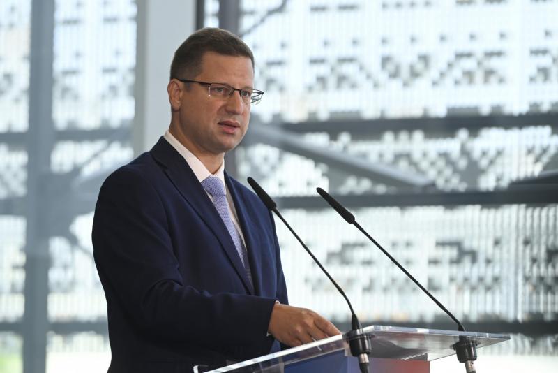 Gulyás Gergely arra a megállapításra jutott, hogy még a béke helyreállása Ukrajnában is hordozhat kockázatokat.