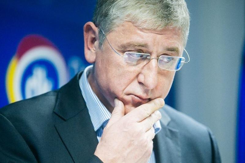 Ma hivatalosan is bejelentették Gyurcsány Ferenc távozását - videó - EgerHírek