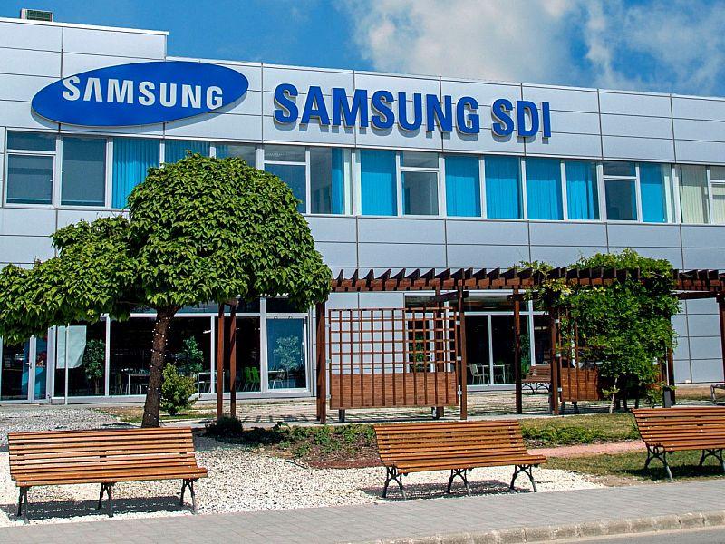 A gödi Samsung-gyár áttért a prizmás akkumulátorok használatára.