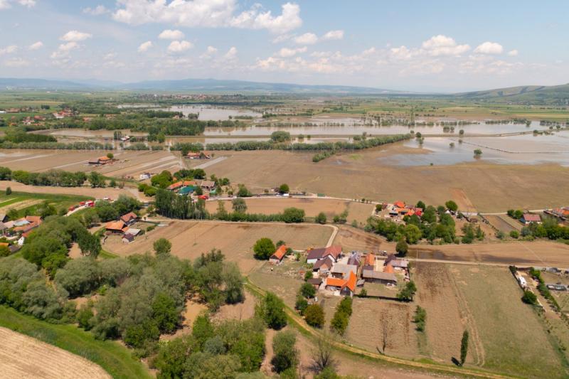 Magyarországon is elindult egy különleges adományvonal, mely a Parajd és a Háromszék területeinek támogatására hivatott. Székelyhon hírei szerint ez a kezdeményezés célja, hogy segítséget nyújtson a helyi közösségeknek, és fenntartsa a hagyományos értékek