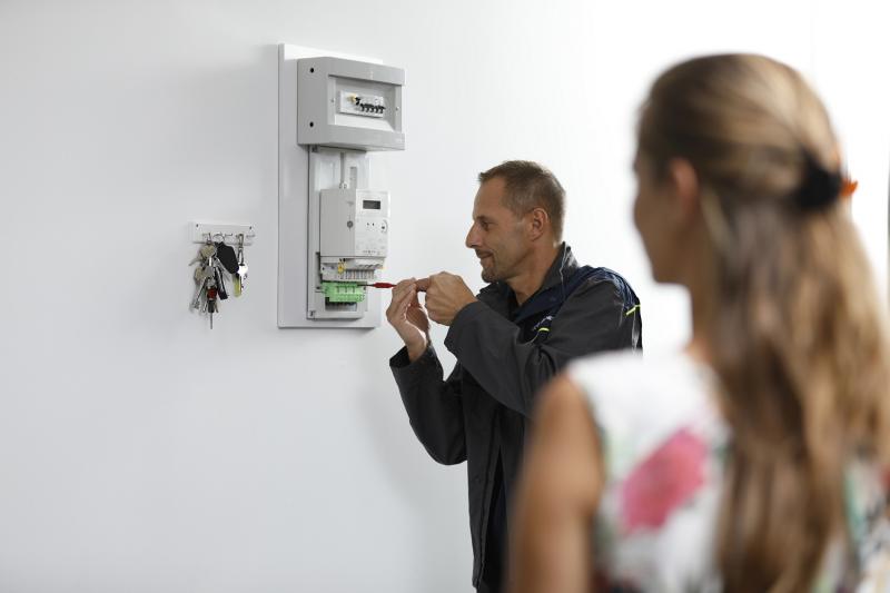 Újraindul az egyenletes villanyszámla - 230 ezer ügyfélnek nyújt segítséget az MVM az Alternatív Energia keretein belül!