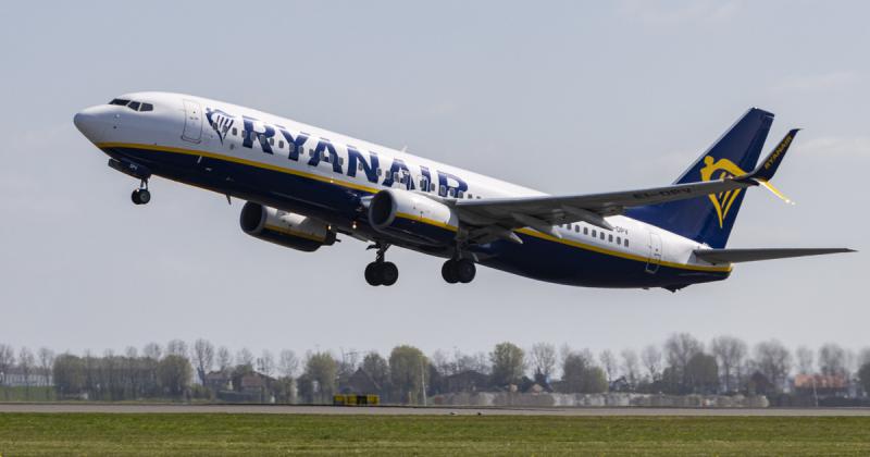 A Ryanair vezérigazgatója figyelmeztetett, hogy akár százezer utas járatát is érintheti a közelgő törlések hulláma.