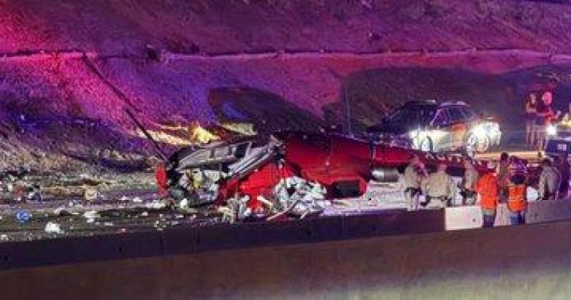 Mentőhelikopter zuhant az autópályára – nézd meg a videót!