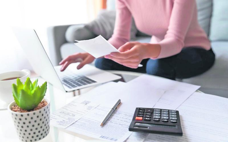 A munkavállalók adó- és járulékterhei rendkívül megterhelőek, sokszor eltúlzott mértékűek.